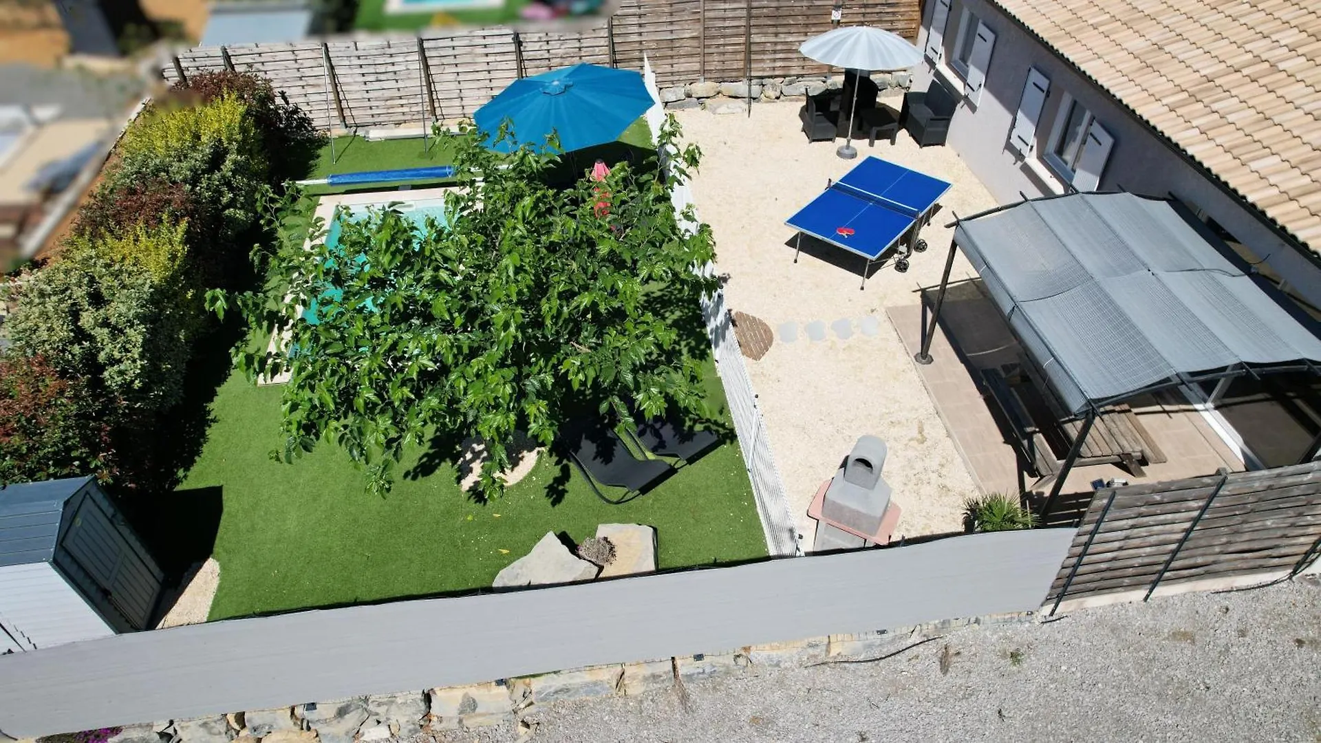 En Ardeche, Gite L'Odyssee Climatise Avec Sa Piscine Privee Et Chauffee ジョワイユーズ 0*,  フランス