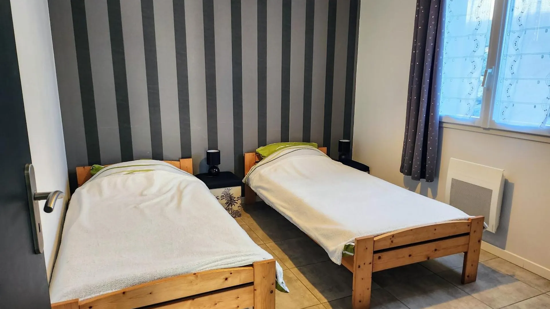 Vakantiehuis En Ardeche, Gite L'Odyssee Climatise Avec Sa Piscine Privee Et Chauffee Joyeuse Frankrijk